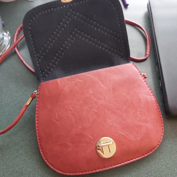 Small Bag - Picture 4 of 5